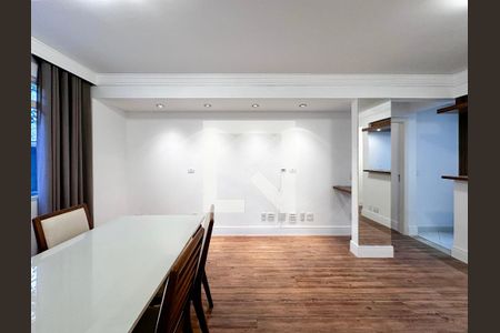 Sala de apartamento para alugar com 2 quartos, 90m² em Santo Amaro, São Paulo