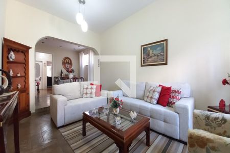 Sala de casa à venda com 3 quartos, 190m² em Cambuí, Campinas