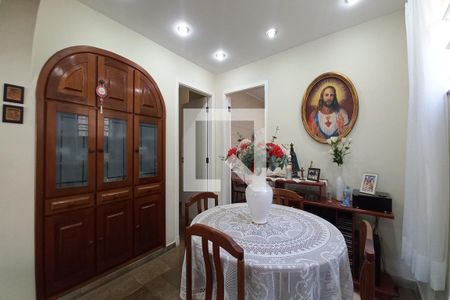 Sala de Jantar de casa à venda com 3 quartos, 190m² em Cambuí, Campinas