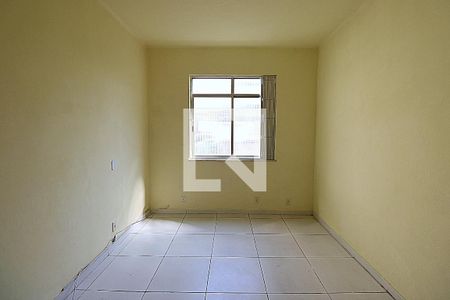 Sala de casa para alugar com 2 quartos, 47m² em Praça Seca, Rio de Janeiro