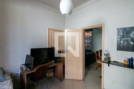 Quarto 2 de casa à venda com 3 quartos, 360m² em Carlos Prates, Belo Horizonte