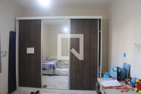 Quarto 1 de casa para alugar com 2 quartos, 90m² em Chácara Inglesa, São Paulo