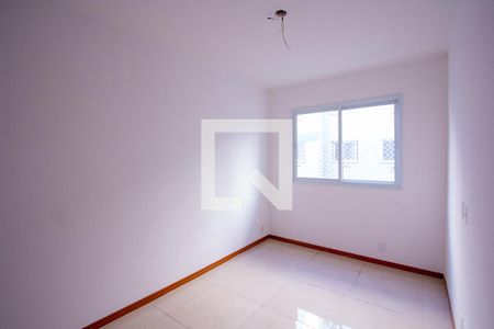 Suíte de apartamento para alugar com 2 quartos, 65m² em Mutondo, São Gonçalo