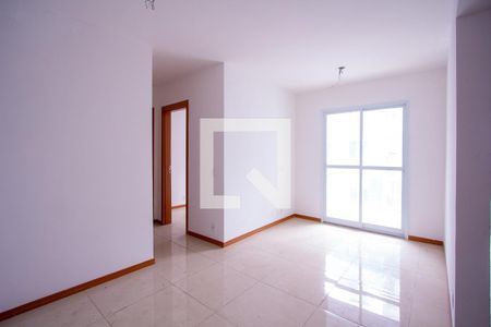 Sala de apartamento para alugar com 2 quartos, 65m² em Mutondo, São Gonçalo