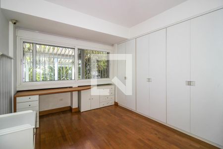 Suíte 1 de casa à venda com 5 quartos, 533m² em Alto de Pinheiros, São Paulo
