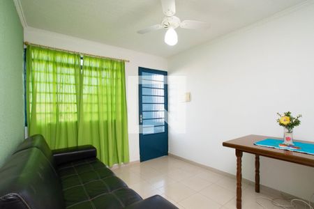 Sala de casa de condomínio para alugar com 2 quartos, 44m² em Jardim Ottawa, Guarulhos