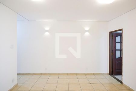 Sala de casa para alugar com 2 quartos, 115m² em Rudge Ramos, São Bernardo do Campo