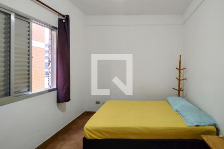 Quarto 1 de apartamento para alugar com 2 quartos, 56m² em Vila Tupi, Praia Grande