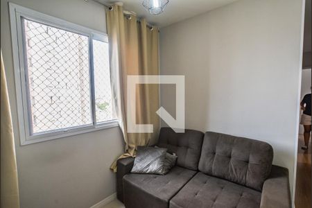 Sala de apartamento para alugar com 2 quartos, 47m² em Jardim Utinga, Santo André