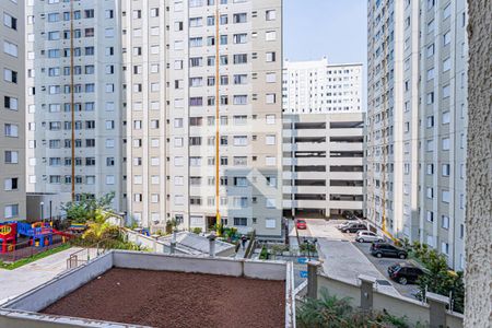 Vista Sala de apartamento para alugar com 2 quartos, 46m² em Jardim Iris, São Paulo