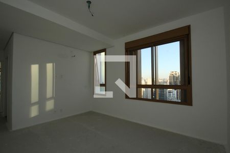 Apartamento à venda com 2 quartos, 105m² em Itaim Bibi, São Paulo