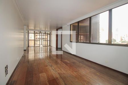 Sala de apartamento à venda com 4 quartos, 374m² em Cambuí, Campinas