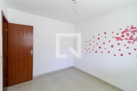 Quarto 1 de apartamento à venda com 2 quartos, 80m² em Piratininga, Belo Horizonte