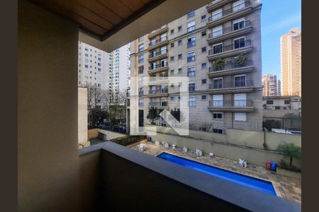 Varanda de apartamento para alugar com 1 quarto, 40m² em Moema, São Paulo