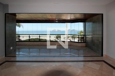 Sala de apartamento para alugar com 3 quartos, 187m² em Barra da Tijuca, Rio de Janeiro