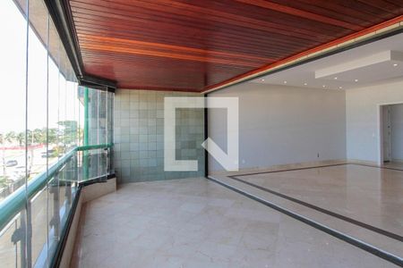 Varanda de apartamento para alugar com 3 quartos, 187m² em Barra da Tijuca, Rio de Janeiro