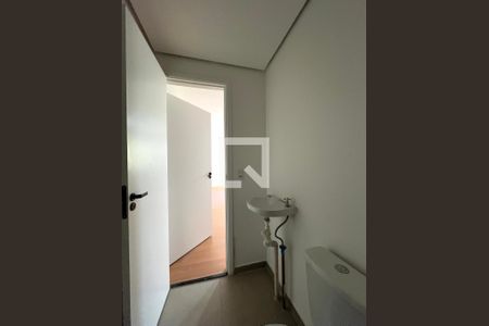 Banheiro de apartamento para alugar com 1 quarto, 24m² em Vila Parque Jabaquara, São Paulo