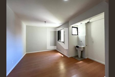 Sala/Quarto de apartamento para alugar com 1 quarto, 24m² em Vila Parque Jabaquara, São Paulo