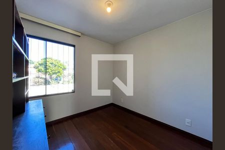 Quarto 2 de apartamento para alugar com 2 quartos, 80m² em Sobradinho, Brasília