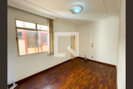 Sala de apartamento para alugar com 2 quartos, 65m² em Novo Riacho, Contagem