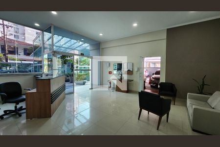 Studio para alugar com 35m², 1 quarto e 1 vaga Studio para alugar com 35m², 1 quarto e 1 vagaHall de entrada