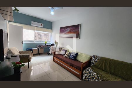 Studio para alugar com 35m², 1 quarto e 1 vaga Studio para alugar com 35m², 1 quarto e 1 vagaKitnet