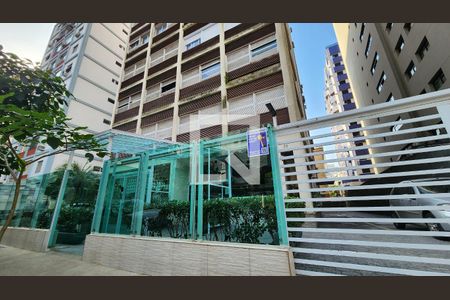 Studio para alugar com 35m², 1 quarto e 1 vaga Studio para alugar com 35m², 1 quarto e 1 vagaFachada