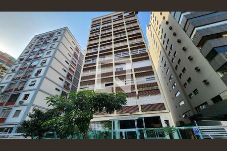 Studio para alugar com 35m², 1 quarto e 1 vaga Studio para alugar com 35m², 1 quarto e 1 vagaFachada