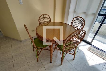 Sala de apartamento para alugar com 2 quartos, 91m² em Nova Mirim, Praia Grande