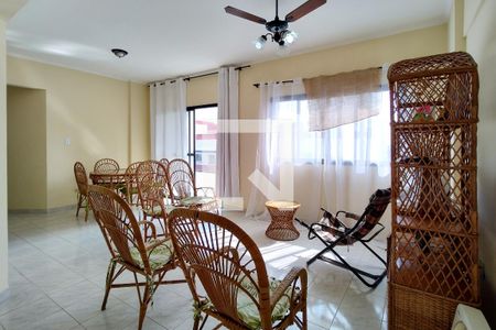 Sala de apartamento para alugar com 2 quartos, 91m² em Nova Mirim, Praia Grande