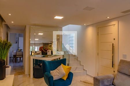 Sala de casa à venda com 3 quartos, 200m² em Vila da Saúde, São Paulo