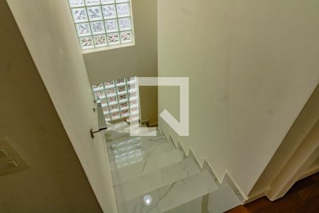 Escada de casa à venda com 3 quartos, 200m² em Vila da Saúde, São Paulo