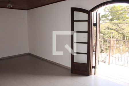 Casa para alugar com 3 quartos, 13633m² em Vila Santo Antônio do Portão, Cotia