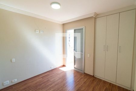 Suite de apartamento à venda com 2 quartos, 80m² em Vila Guarani (zona Sul), São Paulo