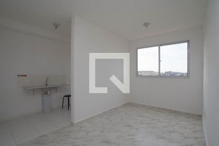 Sala de apartamento para alugar com 2 quartos, 45m² em Vila Nova Bonsucesso, Guarulhos