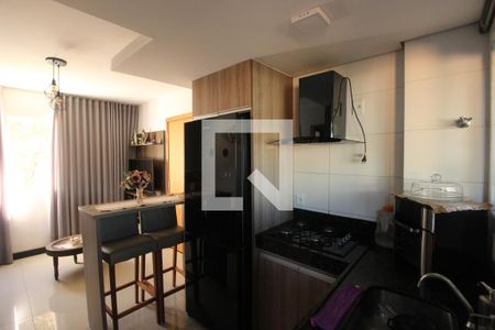 Cozinha de apartamento à venda com 2 quartos, 88m² em Palmeiras, Belo Horizonte