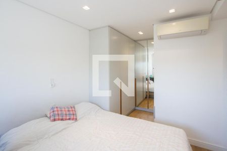 Suíte de apartamento para alugar com 2 quartos, 68m² em Jardim Dom Bosco, São Paulo