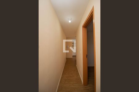 Corredor de apartamento para alugar com 2 quartos, 44m² em Jardim Iris, São Paulo