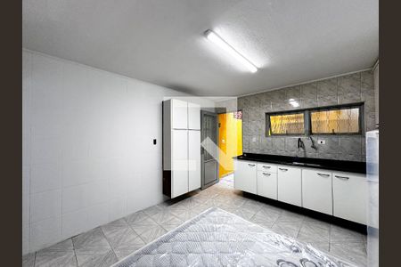 Cozinha de casa para alugar com 0 quarto, 30m² em Cidade Monções, São Paulo