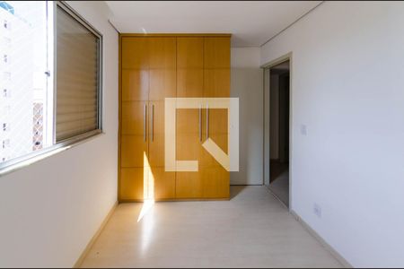 Quarto 1 de apartamento para alugar com 3 quartos, 115m² em Buritis, Belo Horizonte