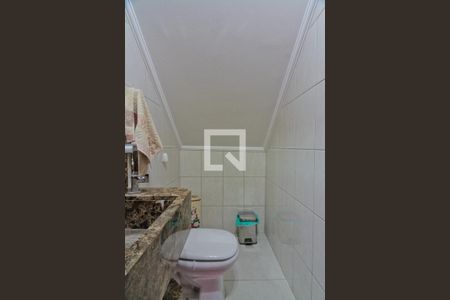 Lavabo de casa para alugar com 3 quartos, 220m² em Parque Sao Domingos, São Paulo