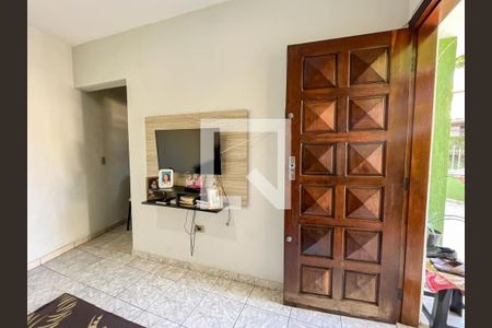 Sala de casa à venda com 3 quartos, 132m² em Vila Mangalot, São Paulo