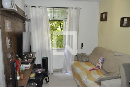 Sala de apartamento para alugar com 1 quarto, 38m² em Pilares, Rio de Janeiro