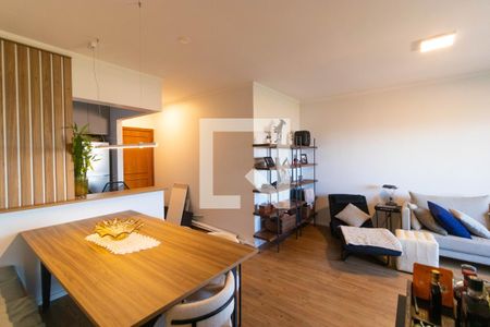 Salas de apartamento para alugar com 4 quartos, 139m² em Vila Brandina, Campinas