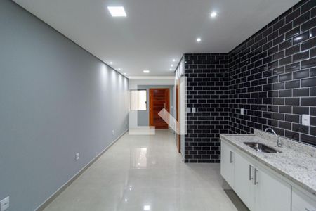 Sala/Cozinha de casa à venda com 2 quartos, 100m² em Vila Carrão, São Paulo