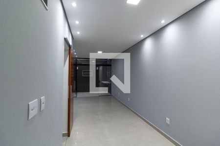 Sala/Cozinha de casa à venda com 2 quartos, 100m² em Vila Carrão, São Paulo