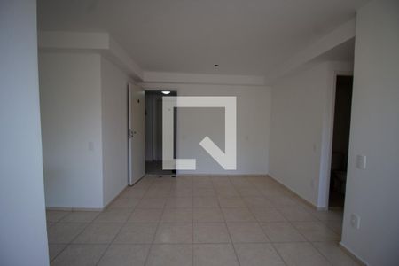 Sala de apartamento para alugar com 2 quartos, 44m² em Vargem Grande, Rio de Janeiro