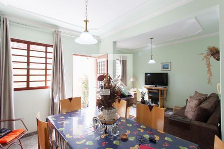 Sala 2 de casa à venda com 3 quartos, 83m² em Copacabana, Belo Horizonte