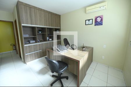 Escritório/ Quarto de casa para alugar com 3 quartos, 96m² em Vila Brasília, Aparecida de Goiânia