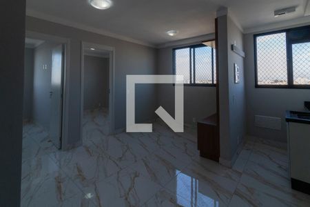 Sala de apartamento para alugar com 2 quartos, 42m² em Jardim Santo Antônio, São Paulo